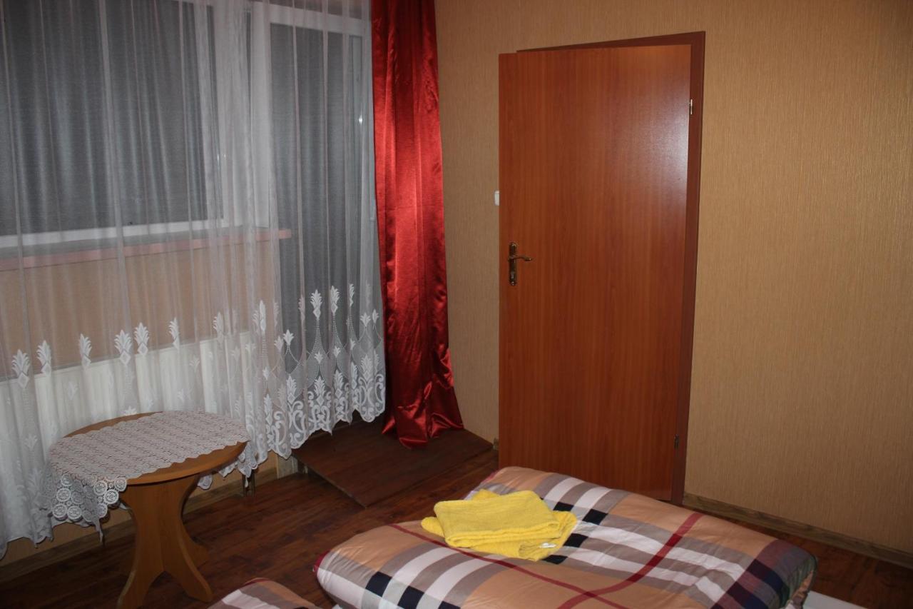 Gospodarstwo Agroturystyczne Agroletnica Świdnica Esterno foto